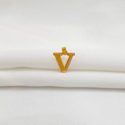 تعليقه حرف V ذهب عيار 21 الوزن 0.26 جرام