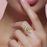 ⁦خاتم ذهب عيار 18 وزن 2.05 جرام لمسة جمال بإحساس راقٍ⁩ - الصورة ⁦2⁩