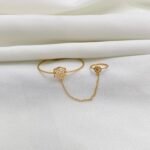 كف اطفال عيار  21 الوزن 2.27 جرام