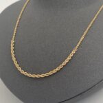 ⁦عقد ذهب عيار 18 الوزن 1.78 جرام⁩ - الصورة ⁦3⁩