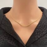 عقد ذهب عيار 18 الوزن 1.78 جرام