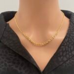 عقد ذهب عيار 18 الوزن 2.64 جرام