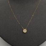 ⁦عقد وإسواره ذهب عيار 18 الوزن 0.95 جرام⁩ - الصورة ⁦2⁩