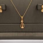 ⁦نصف طقم ذهب عيار 21 الوزن 3.02 جرام⁩ - الصورة ⁦2⁩