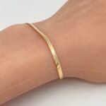 ⁦اسواره ذهب عيار 18 الوزن 2.00 جرام⁩ - الصورة ⁦3⁩