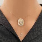 عقد ذهب عيار 18 الوزن 4.84 جرام