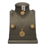 نصف طقم ذهب عيار 21 الوزن 7.02 جرام