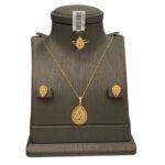 نصف طقم ذهب عيار 21 الوزن 6.39 جرام