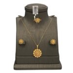 نصف طقم ذهب عيار 21 الوزن 6.16 جرام