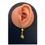 حلق ذهب عيار 21 الوزن 2.22 جرام