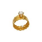 تونز ذهب عيار 21 الوزن 3.86 جرام