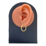 ⁦حلق ذهب عيار 21 الوزن 2.03 جرام⁩ - الصورة ⁦2⁩