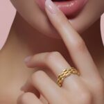 ⁦خاتم ذهب عيار 18 الوزن 2.64 جرام⁩ - الصورة ⁦2⁩