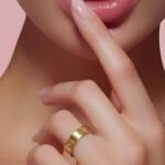 ⁦دبله ذهب عيار 18 الوزن 2.79 جرام⁩ - الصورة ⁦2⁩