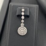 ⁦طقم ابيض ذهب عيار 18 الوزن 9.85 جرام⁩ - الصورة ⁦4⁩