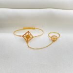 كف اطفال ذهب عيار  21 الوزن 1.95 جرام