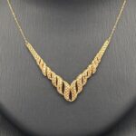 ⁦طقم ذهب عيار 21 الوزن 8.32 جرام⁩ - الصورة ⁦2⁩