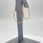 ⁦حلق ذهب عيار 18 الوزن 0.69 جرام⁩ - الصورة ⁦3⁩