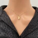 عقد ذهب عيار 18 الوزن 1.55 جرام