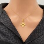 عقد ذهب عيار 21 وزن 1.95 جرام أناقة مميزة