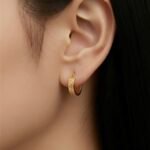 حلق ذهب عيار 18 الوزن 0.84 جرام