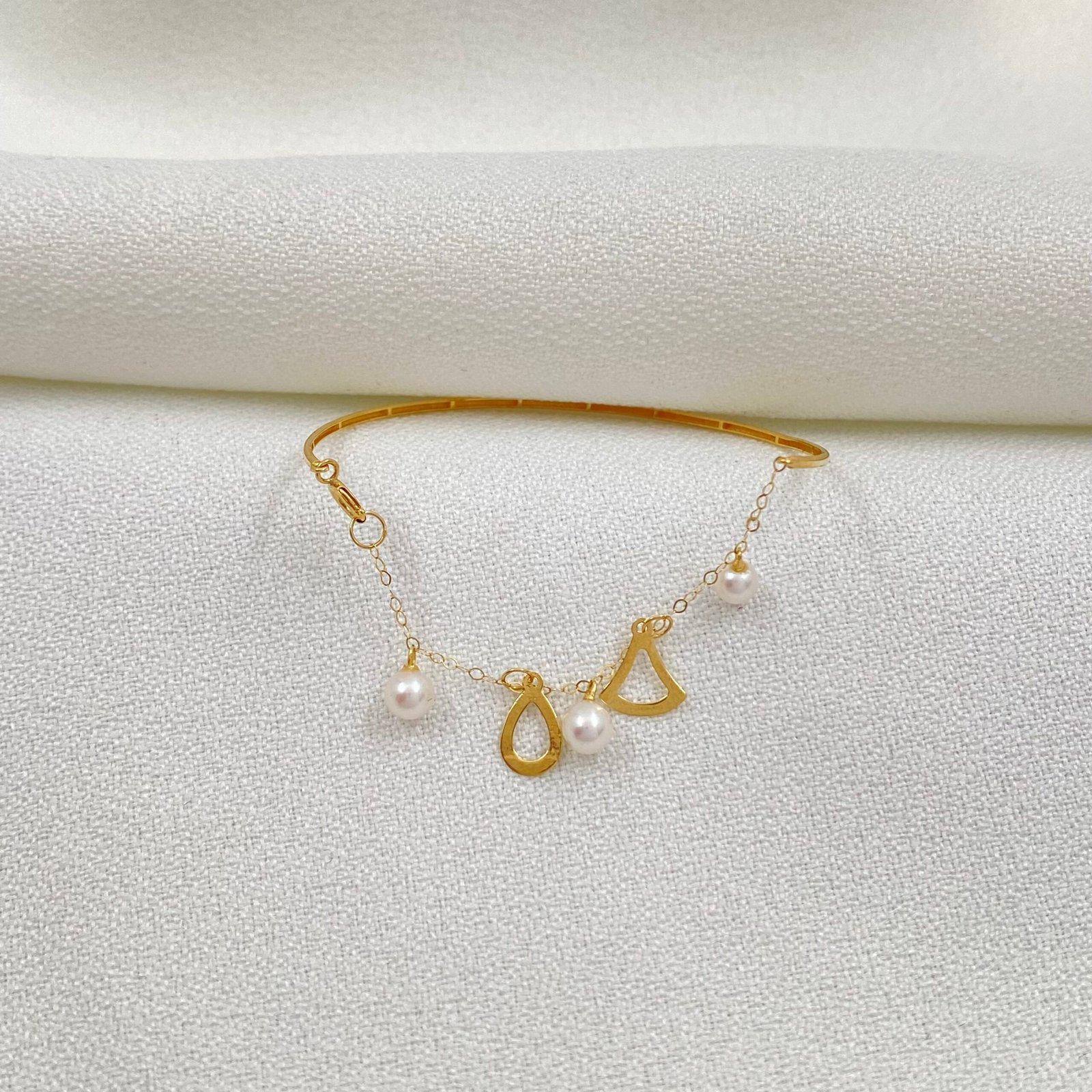 img_2762 اسواره اطفال عيار 18 الوزن 0.64 جرام - الصورة 1