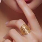 ⁦خاتم ذهب عيار 21 الوزن 2.73 جرام⁩ - الصورة ⁦2⁩