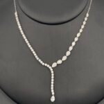 ⁦طقم ابيض ذهب عيار 18 الوزن 9.99 جرام⁩ - الصورة ⁦5⁩
