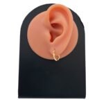 ⁦حلق ذهب عيار 18 الوزن 0.87 جرام⁩ - الصورة ⁦2⁩