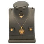 نصف طقم ذهب عيار 21 الوزن 4.60 جرام