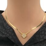 عقد فلات ذهب عيار 18 الوزن 5.52 جرام