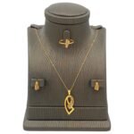 نصف طقم ذهب عيار 21 الوزن 3.70 جرام