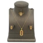 نصف طقم ذهب عيار 21 الوزن 4.23 جرام