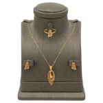 نصف طقم ذهب عيار 21 الوزن 3.97 جرام