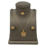 نصف طقم ذهب عيار 21 الوزن 3.15 جرام