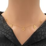 عقد ذهب عيار 21 الوزن 0.77 جرام