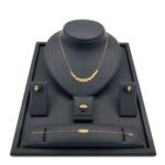 طقم ذهب عيار 21 الوزن 9.61 جرام