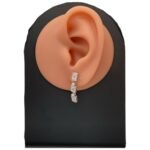 ⁦حلق ذهب عيار 18 الوزن 3.05 جرام⁩ - الصورة ⁦2⁩