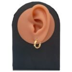 ⁦حلق ذهب عيار 18 الوزن 1.02 جرام⁩ - الصورة ⁦2⁩