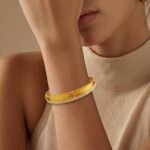 غويشة ذهب عيار 21 الوزن 13.45 جرام