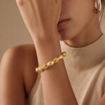 غويشة ذهب عيار 21 الوزن 6.40 جرام