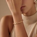 غويشة ذهب عيار 21 الوزن 12.18 جرام