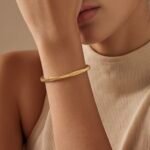 غويشة ذهب عيار 21 الوزن 7.51 جرام