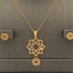 ⁦نصف طقم ذهب عيار 21 وزن 3.50 جرام لمسة ذهبية أنيقة⁩ - الصورة ⁦5⁩