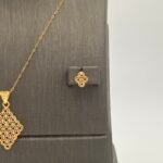 ⁦نصف طقم ذهب عيار 21 وزن 2.98 جرام بإطلالة راقية⁩ - الصورة ⁦4⁩