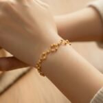 أسواره ذهب عيار 21 الوزن 2.34 جرام