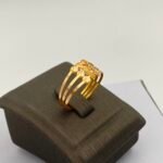 ⁦خاتم ذهب عيار 21 وزن 1.81 جرام قطعة جميلة لإطلالة فخمة⁩ - الصورة ⁦3⁩