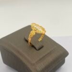 ⁦خاتم ذهب عيار 21 الوزن 0.83 جرام⁩ - الصورة ⁦3⁩