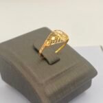 ⁦خاتم ذهب عيار 21 الوزن 0.63 جرام⁩ - الصورة ⁦3⁩