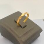 ⁦خاتم ذهب عيار 21 الوزن 0.71 جرام⁩ - الصورة ⁦3⁩